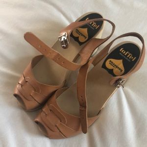 Swedish Hasbeens Peep-toe Clogs